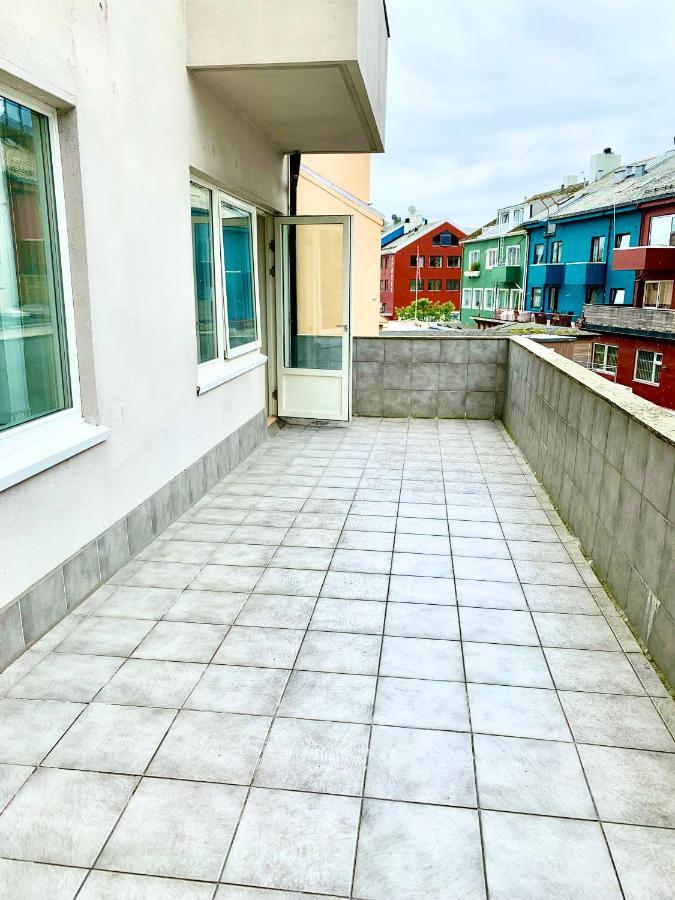 Fin Leilighet, Midt I Hjertet Av Kristiansund. Apartment Exterior foto